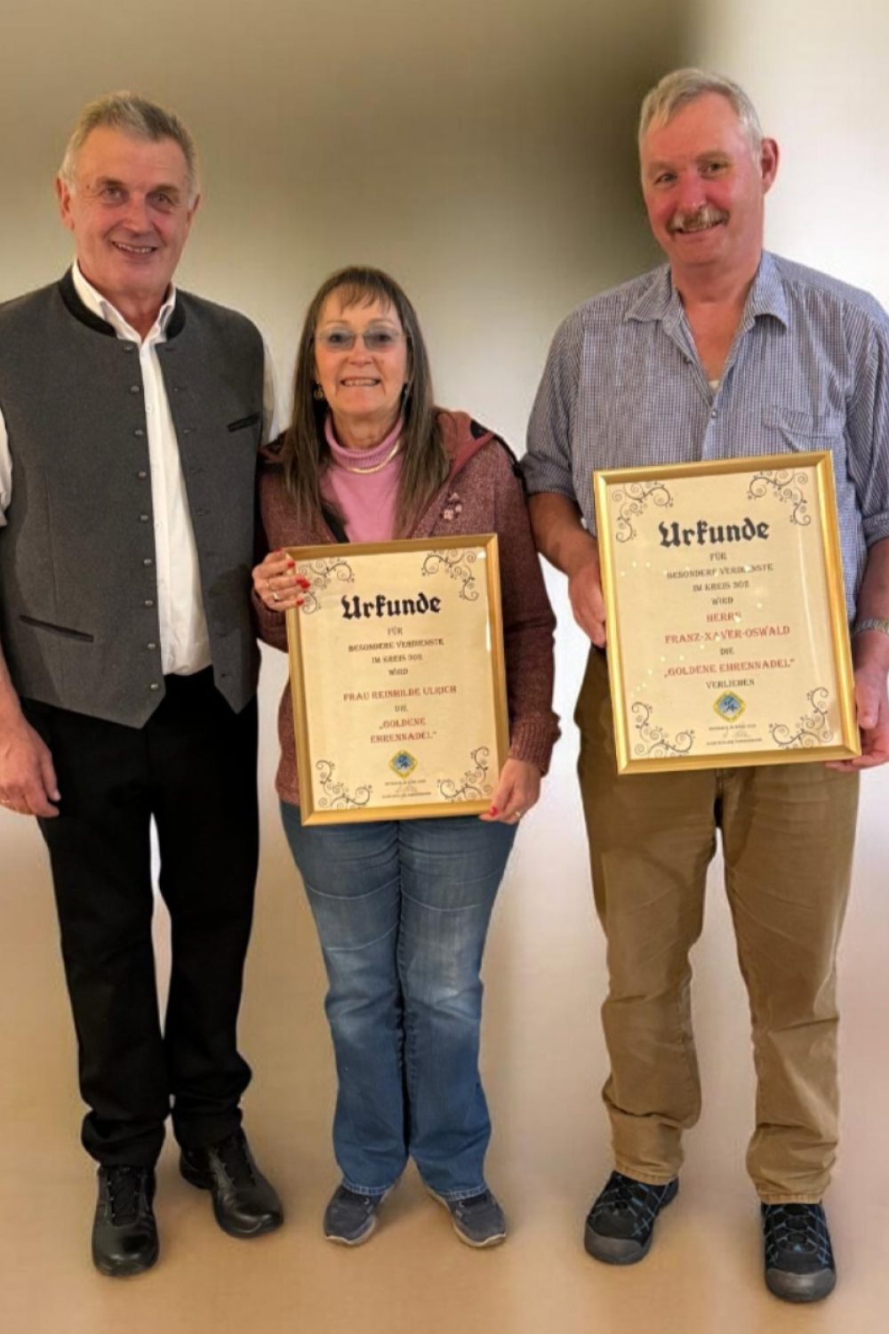 Kreis302_Ehrung_Goldene Ehrennadel